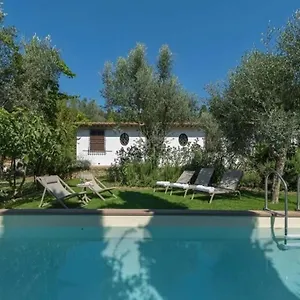 https://villa-galli.it-tuscanyhotel.com